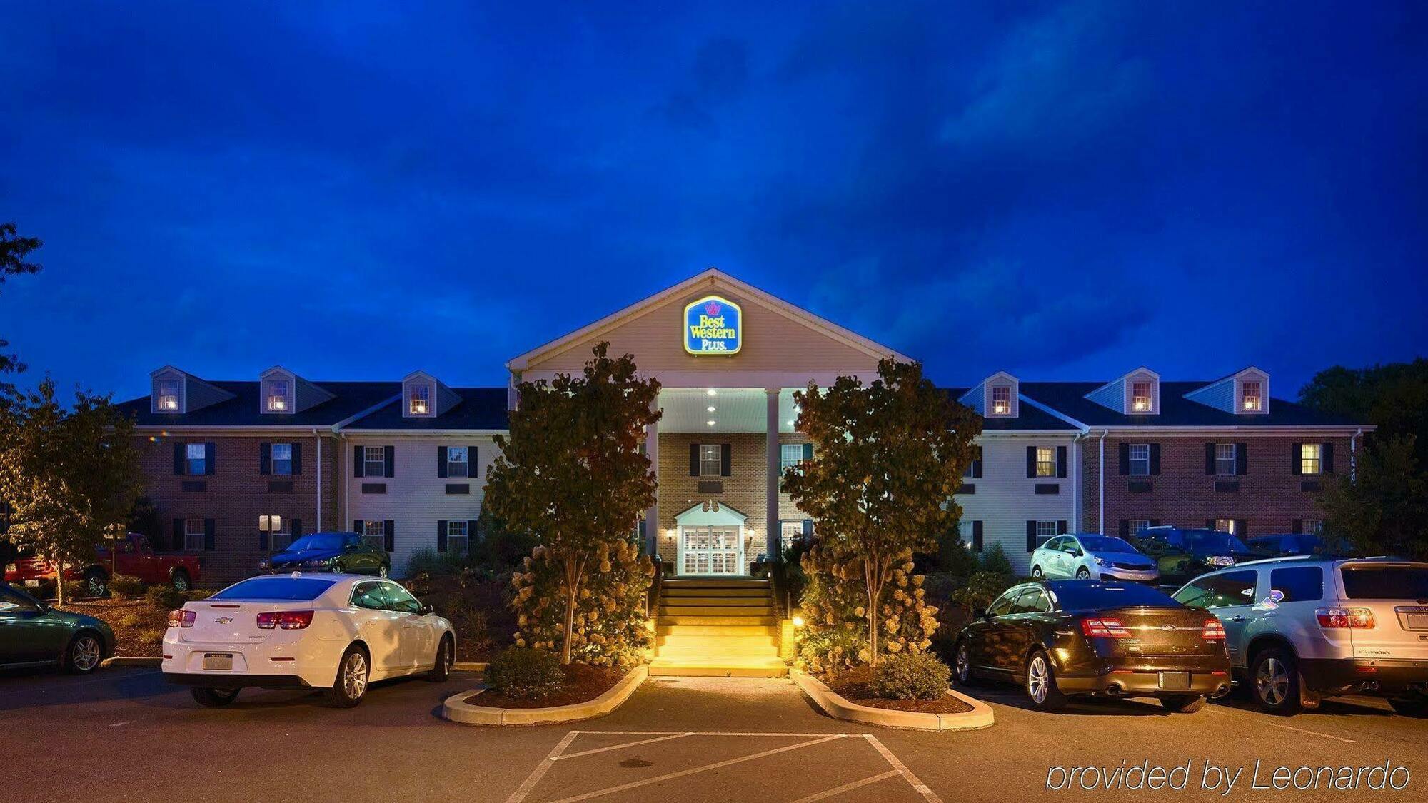 Best Western Plus Country Cupboard Inn Lewisburg Exterior photo